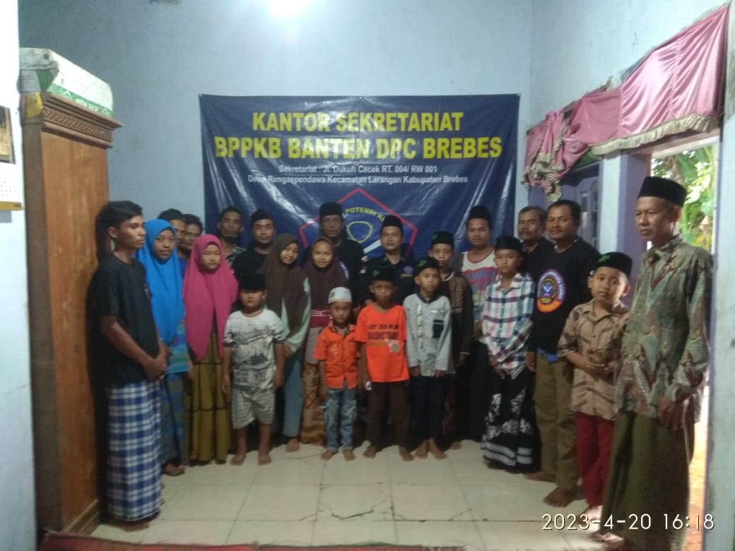Pererat Tali Silaturahmi”BPPKB Banten DPC Brebes Menyalurkan Santunan Ke Anak Yatim