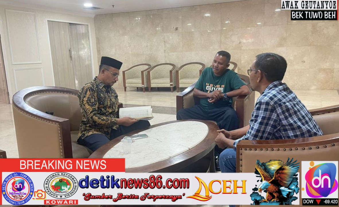 Terima SK Penetapan Lahan TORA dari KLHK, Geuchik asal Aceh Besar Temui Haji Uma dan Sampaikan Terima Kasih