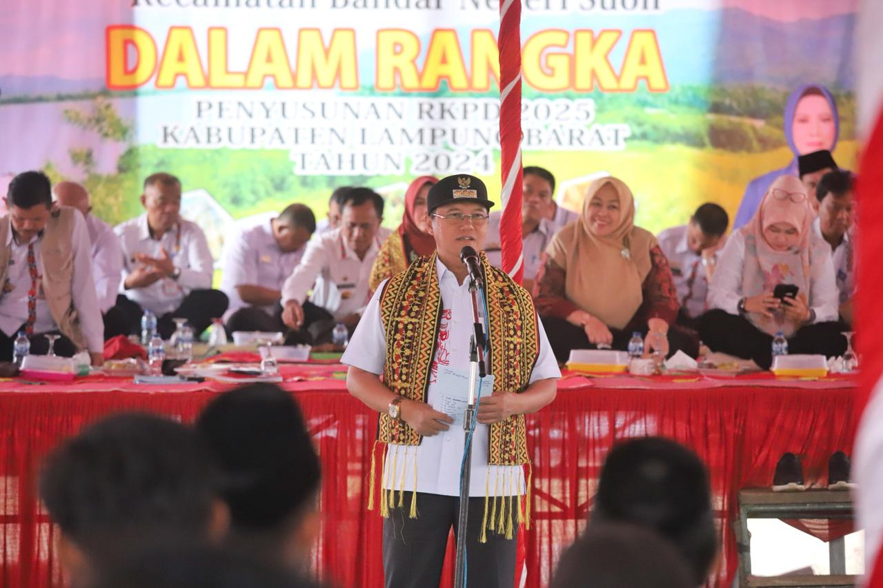 PJ Bupati Lambar Nukman, Pimpin Kegiatan Musrenbang di Dua Kecamatan Suoh dan Bandar Negeri Suoh (BNS)